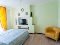 1-комнатная квартира посуточно Тольятти, ул. Спортивная , 6: Фотография 10