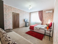 1-комнатная квартира посуточно Краснодар, Ставропольская улица, 336: Фотография 5