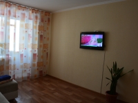 1-комнатная квартира посуточно Черногорск, улица Калинина, 16А: Фотография 3