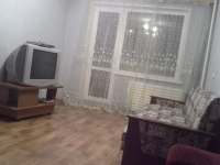 2-комнатная квартира посуточно Барнаул, Павловский тракт, 275: Фотография 4