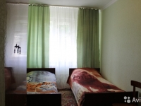 3-комнатная квартира посуточно Славянск-на-Кубани, красная, 84: Фотография 8