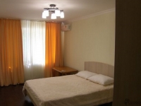 2-комнатная квартира посуточно Уфа, ленина, 104: Фотография 2