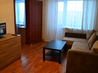 2-комнатная квартира посуточно Кемерово, Дзержинского, 10: Фотография 3