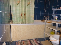 2-комнатная квартира посуточно Тюмень, Пермякова, 10: Фотография 5
