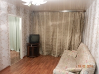 2-комнатная квартира посуточно Кунгур, ленина, 69а: Фотография 2