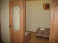 2-комнатная квартира посуточно Ессентуки, Красноармейская, 3: Фотография 8