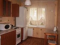 1-комнатная квартира посуточно Ханты-Мансийск, Рознина, 46: Фотография 3