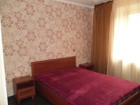 2-комнатная квартира посуточно Усть-Каменогорск, протозанова, 137: Фотография 3