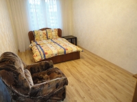 2-комнатная квартира посуточно Чебоксары, улица Пирогова, 1к4: Фотография 3