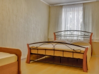 3-комнатная квартира посуточно Тольятти, улица Карла Маркса, 53: Фотография 10
