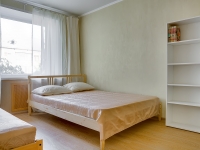 3-комнатная квартира посуточно Тольятти, улица Карла Маркса, 53: Фотография 12