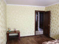 2-комнатная квартира посуточно Краснодар, Красных Партизан, 159: Фотография 7