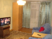 1-комнатная квартира посуточно Новотроицк, Юных ленинцев, 16: Фотография 2
