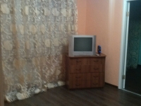 2-комнатная квартира посуточно Кемерово, ПР. ЛЕНИНА, 113: Фотография 2
