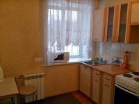 3-комнатная квартира посуточно Белово, Толстого, 12: Фотография 5