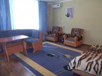 1-комнатная квартира посуточно Усть-Каменогорск, Протазанова, 35: Фотография 2