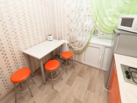 2-комнатная квартира посуточно Екатеринбург, Университетский пер., 3: Фотография 8