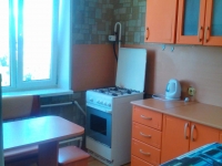 1-комнатная квартира посуточно Волгодонск, Гаражная, 187: Фотография 4