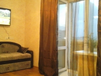 2-комнатная квартира посуточно Новосибирск, Красный проспект, 70: Фотография 3