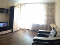 1-комнатная квартира посуточно Абакан, улица Кирова, 102: Фотография 2