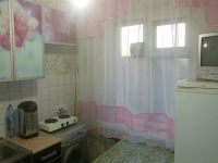 2-комнатная квартира посуточно Воркута, Яновского , 2: Фотография 3