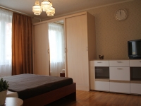 2-комнатная квартира посуточно Москва, Архитектора Власова, 39: Фотография 3