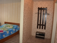 1-комнатная квартира посуточно Черногорск, улица Калинина, 16: Фотография 5