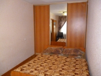 2-комнатная квартира посуточно Уфа, Степана Халтурина, 53: Фотография 3
