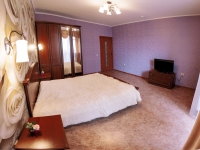 1-комнатная квартира посуточно Тюмень, Газовиков, 41: Фотография 4
