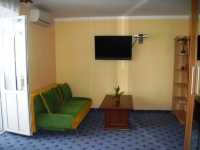 1-комнатная квартира посуточно Краснодар, Красных Зорь, 23: Фотография 2
