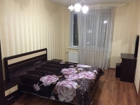 1-комнатная квартира посуточно Екатеринбург, Академика Бардина, 15: Фотография 2