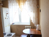 2-комнатная квартира посуточно Барнаул, площадь Победы, 2: Фотография 7