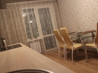 1-комнатная квартира посуточно Иркутск, Депутатская, 42: Фотография 3