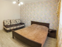 1-комнатная квартира посуточно Тюмень, Газовиков, 53: Фотография 2