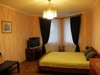 1-комнатная квартира посуточно Ижевск, Пушкинская, 138: Фотография 2