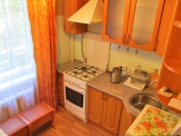 1-комнатная квартира посуточно Челябинск, ул. Воровского, 60: Фотография 3
