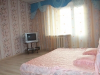 1-комнатная квартира посуточно Ижевск, Песочная, 36: Фотография 2