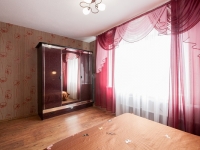 2-комнатная квартира посуточно Красноярск, Дубровинского, 54а: Фотография 2
