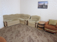 1-комнатная квартира посуточно Ижевск, Молодежная, 91: Фотография 3