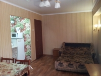 2-комнатная квартира посуточно Астрахань, улица Савушкина, 12: Фотография 9
