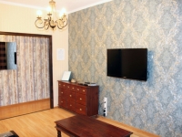 2-комнатная квартира посуточно Киев, Госпитальная, 2: Фотография 2