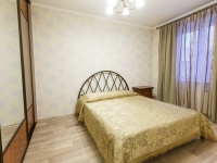 2-комнатная квартира посуточно Красноярск, Светлогорский переулок, 21: Фотография 3