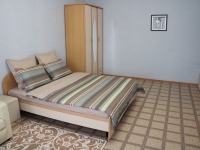 1-комнатная квартира посуточно Тольятти, тополиная, 9а: Фотография 3