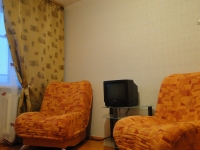 1-комнатная квартира посуточно Каменск-Уральский, Репина , 17: Фотография 2
