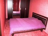 2-комнатная квартира посуточно Иркутск, байкальская, 157: Фотография 9
