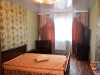 2-комнатная квартира посуточно Иркутск, байкальская, 157/1: Фотография 3