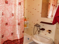 2-комнатная квартира посуточно Иркутск, байкальская , 107а/4: Фотография 11
