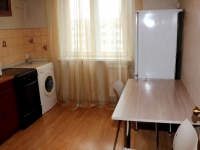 3-комнатная квартира посуточно Абакан, Кирова, 112: Фотография 2