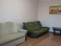 2-комнатная квартира посуточно Новороссийск, проспект Дзержинского , 219: Фотография 2