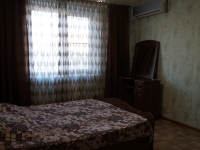 2-комнатная квартира посуточно Новороссийск, проспект Дзержинского , 219: Фотография 5